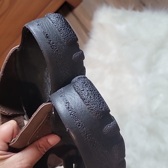 Birkenstock Unisex Brown Sandals - Picture 8 of 9